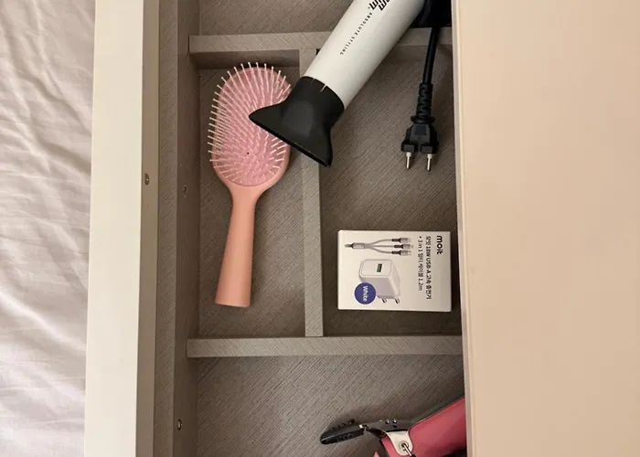 Apartment Cozy Private Near Yeongdeungpo-gu Office Station Seoul