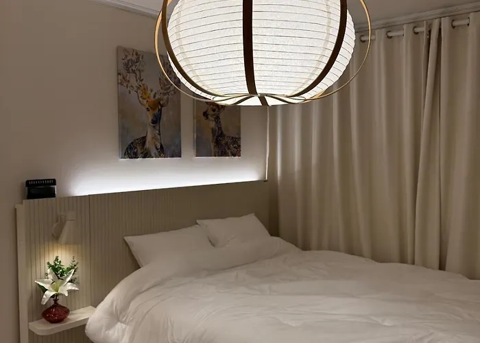Cozy Private Near Yeongdeungpo-gu Office Station Apartment Seoul